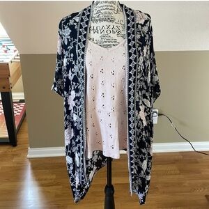 LOFT Floral Kimono Beautiful